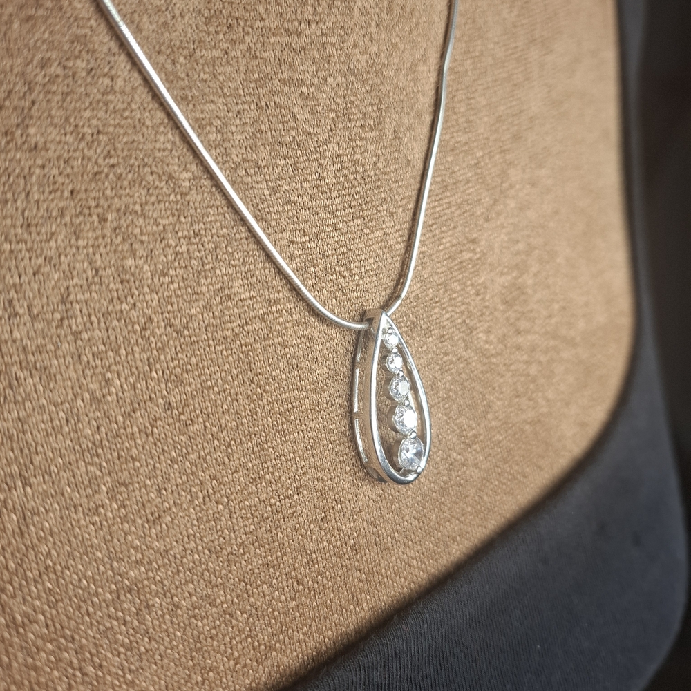 💎 Sterling Silver Teardrop Journey Necklace w CZ Diamonds on Round Snake Chain - Picture 11 of 16